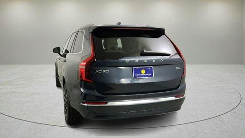 2026 Volvo XC90 B6 Ultra 7-Seater