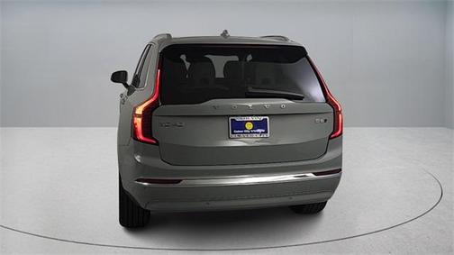 2026 Volvo XC90 B6 Ultra 7-Seater