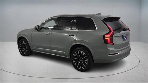 2026 Volvo XC90 B6 Ultra 7-Seater