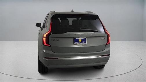 2026 Volvo XC90 B6 Ultra 7-Seater