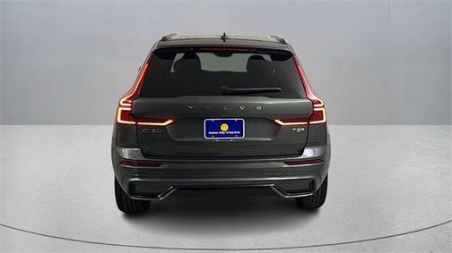 2026 Volvo XC60 Plug-In Hybrid T8 Plus
