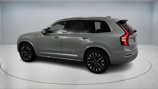 2026 Volvo XC90 B6 Ultra 7-Seater