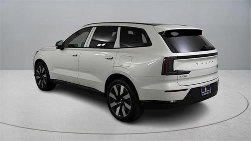 2025 Volvo EX90 Twin Motor Performance Plus 6-Seater