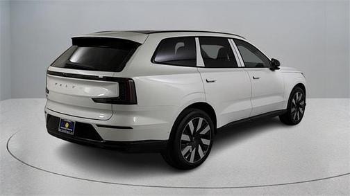2025 Volvo EX90 Twin Motor Performance Plus 6-Seater