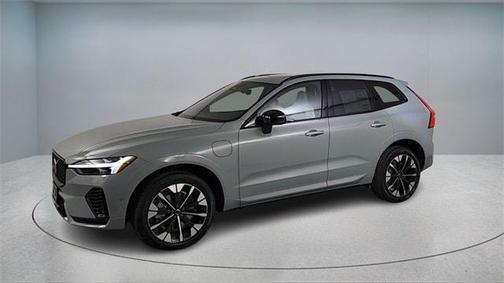 2026 Volvo XC60 Plug-In Hybrid T8 Plus