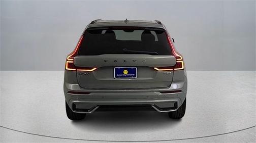 2026 Volvo XC60 Plug-In Hybrid T8 Plus