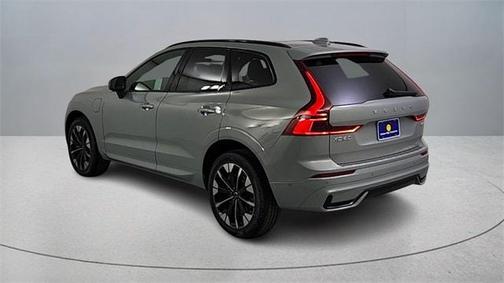 2026 Volvo XC60 Plug-In Hybrid T8 Plus