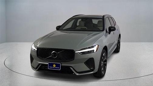 2026 Volvo XC60 Plug-In Hybrid T8 Plus