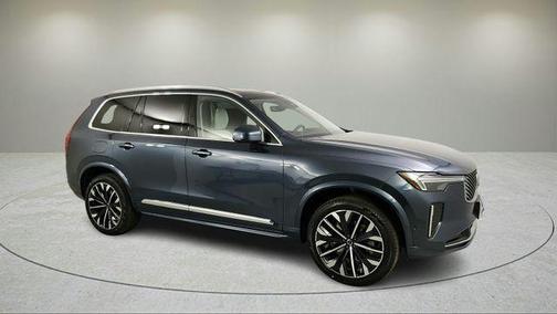 2026 Volvo XC90 B6 Ultra 7-Seater