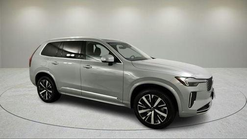 2026 Volvo XC90 B5 Core