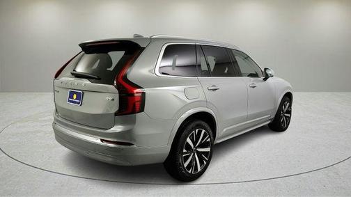 2026 Volvo XC90 B5 Core