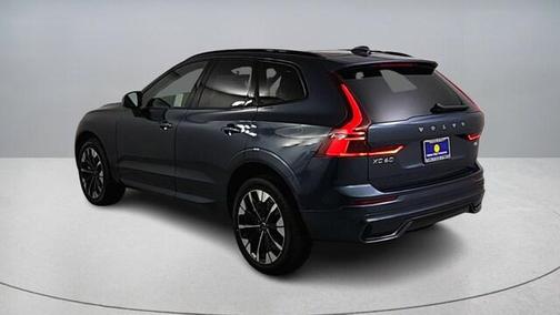 2026 Volvo XC60 B5 Ultra