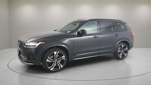 2022 Volvo XC90 Recharge Plug-In Hybrid eAWD R-Design 7 Seater