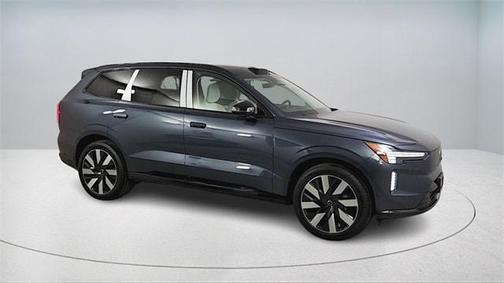 2025 Volvo EX90 Twin Motor Plus