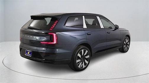 2025 Volvo EX90 Twin Motor Plus