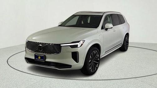 Crystal White Pearl 2026 Volvo XC90 Plug-In Hybrid T8 Plus 7-Seater