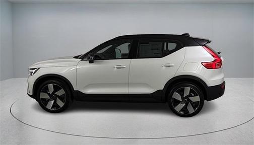 2026 Volvo EX40 Single Motor Extended Range Plus