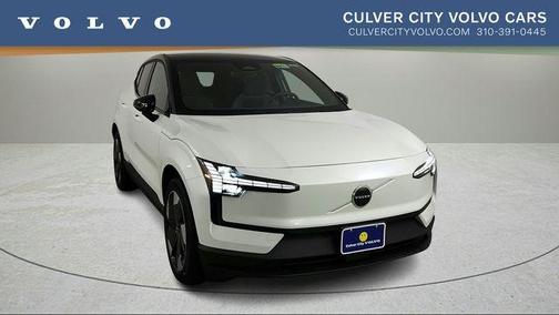 Crystal White 2026 Volvo EX30 Twin Motor Plus