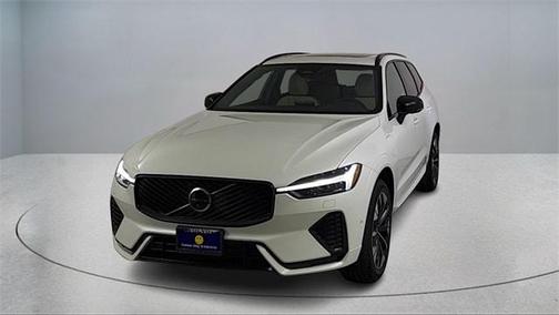 2026 Volvo XC60 Plug-In Hybrid T8 Plus