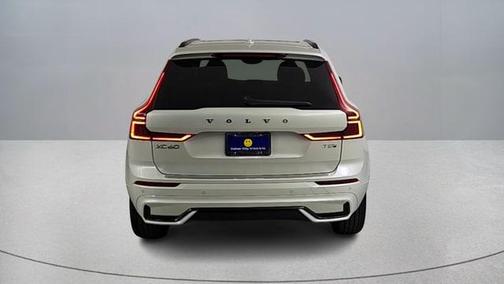 2026 Volvo XC60 Plug-In Hybrid T8 Plus