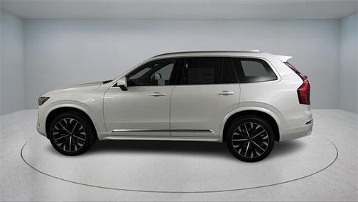 2026 Volvo XC90 B6 Ultra 7-Seater