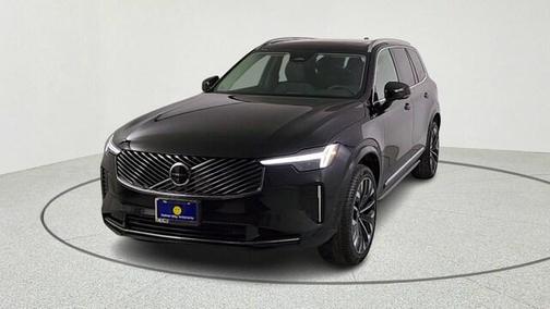 Onyx Black Metallic 2026 Volvo XC90 B5 Plus 7-Seater
