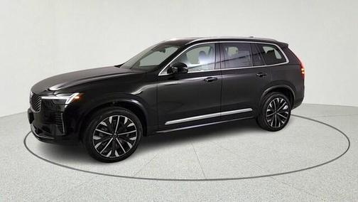 Onyx Black Metallic 2026 Volvo XC90 B5 Plus 7-Seater