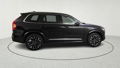 Onyx Black Metallic 2026 Volvo XC90 B5 Plus 7-Seater