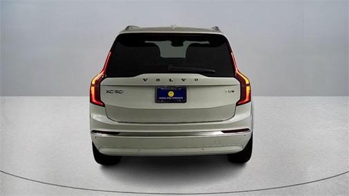 2026 Volvo XC90 Plug-In Hybrid T8 Plus 7-Seater