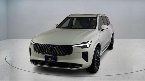 Crystal White Pearl 2026 Volvo XC90 Plug-In Hybrid T8 Plus 7-Seater