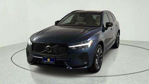 Denim Blue Metallic 2026 Volvo XC60 Plug-In Hybrid T8 Plus