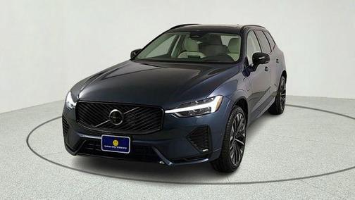Denim Blue Metallic 2026 Volvo XC60 Plug-In Hybrid T8 Ultra