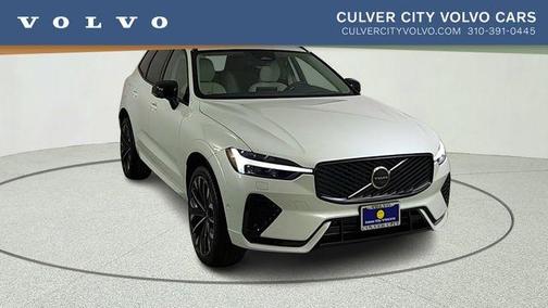 Crystal White 2026 Volvo XC60 Plug-In Hybrid T8 Ultra