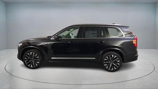 2026 Volvo XC90 B6 Ultra 7-Seater