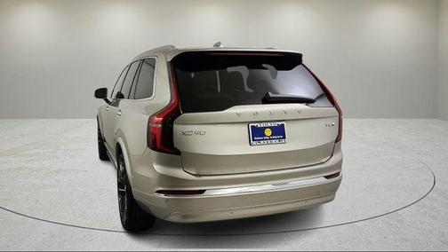 Bright 2026 Volvo XC90 Plug-In Hybrid T8 Plus 7-Seater