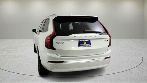 2026 Volvo XC90 B6 Plus 7-Seater