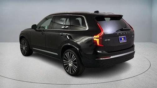 2026 Volvo XC90 B5 Plus 7-Seater