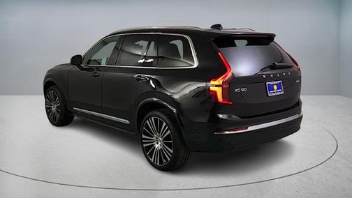 2026 Volvo XC90 B5 Plus 7-Seater