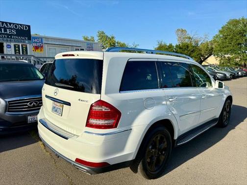 2011 Mercedes-Benz GL-Class 4MATIC
