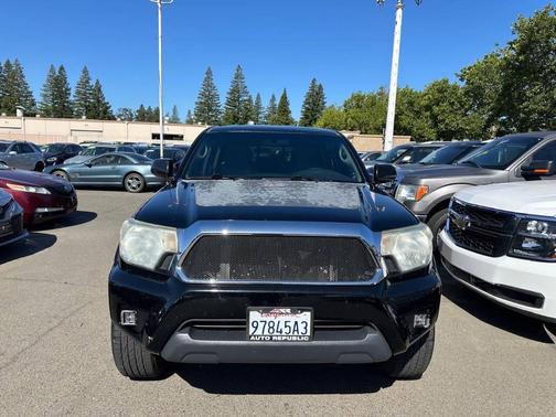 Black 2015 Toyota Tacoma PreRunner