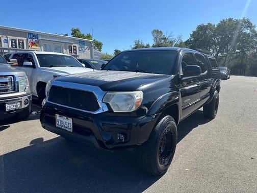 Black 2015 Toyota Tacoma PreRunner