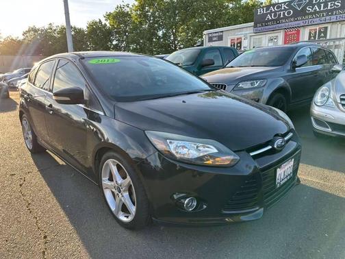 Black 2012 Ford Focus Titanium