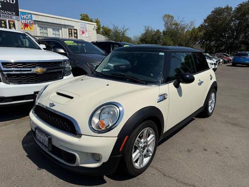 2012 MINI Cooper S Base