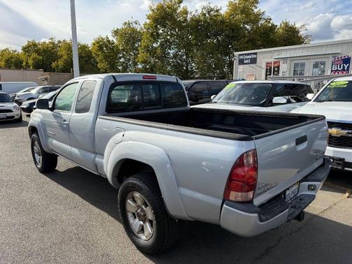 2006 Toyota Tacoma PreRunner Access Cab