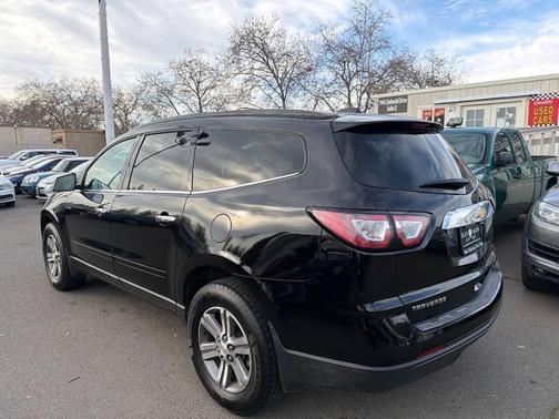 2017 Chevrolet Traverse 1LT