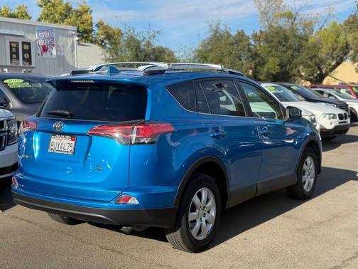 2016 Toyota RAV4 LE