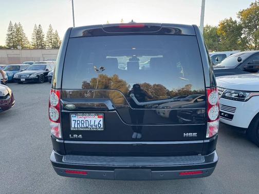 2011 Land Rover LR4 Base