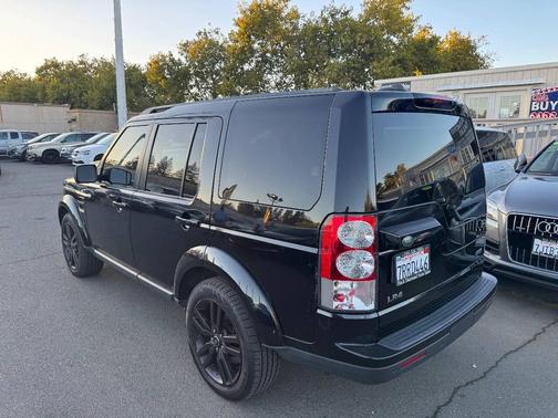 2011 Land Rover LR4 Base