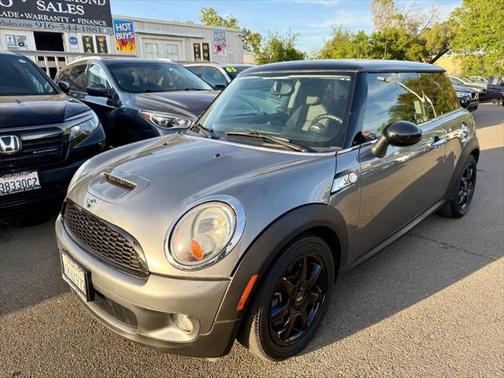 2009 MINI Cooper S Base