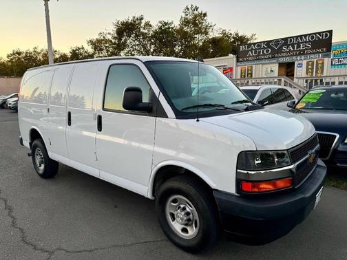 2022 Chevrolet Express 3500 RWD 3500 Regular Wheelbase WT